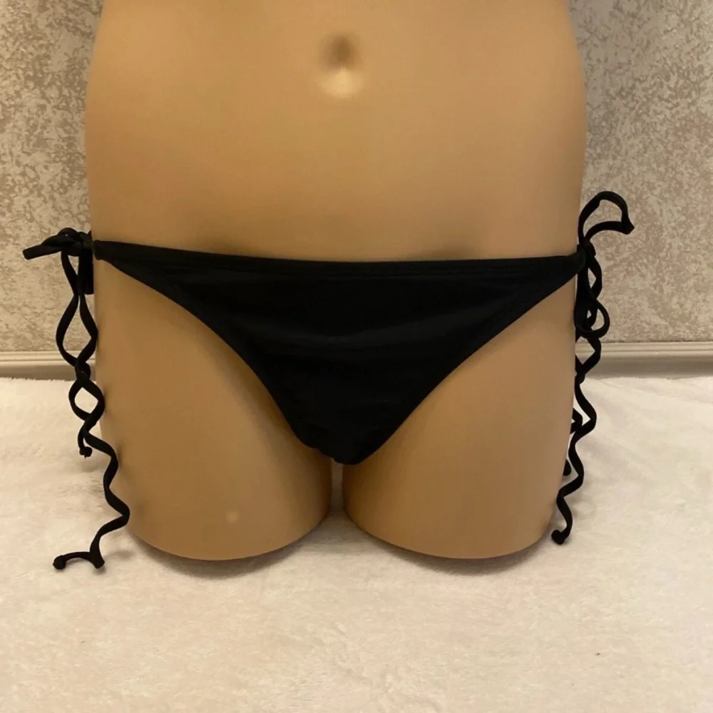 Dippin' Daisy's Black and White Bikini